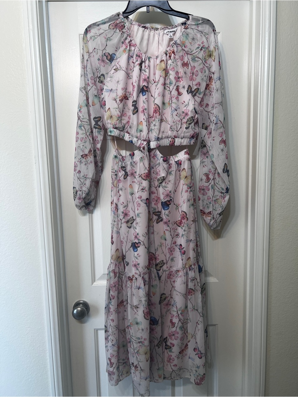 Steve Madden Pink Floral Butterfly Cutout Long Sleeve Maxi Dress (new with tags)